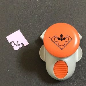 🌿 Corner Punch Crown Tonic Studios Scrapbook Punch 🌿